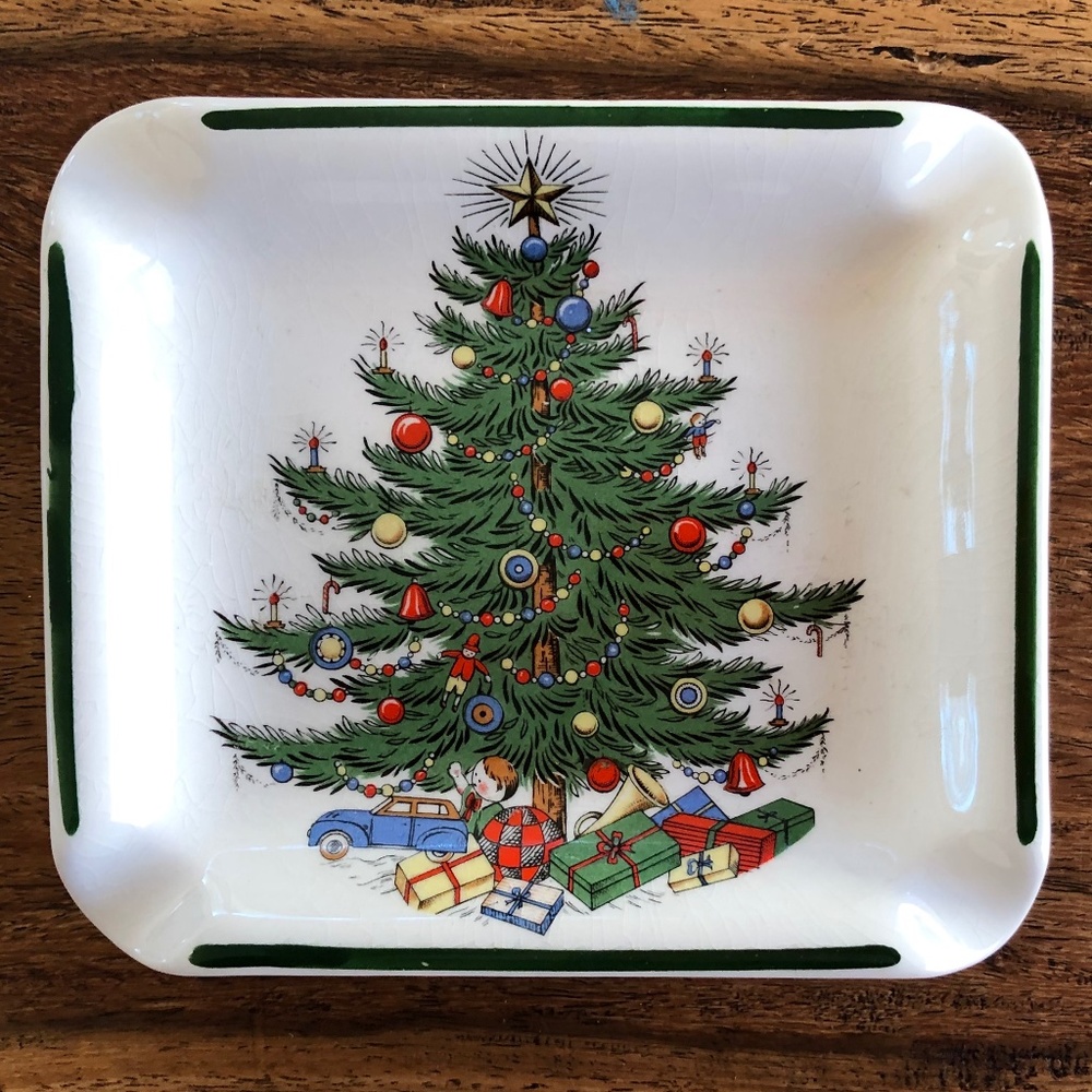 Vintage Cuthbertson House Christmas Ashtray